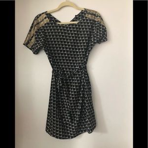 Short black and white dress